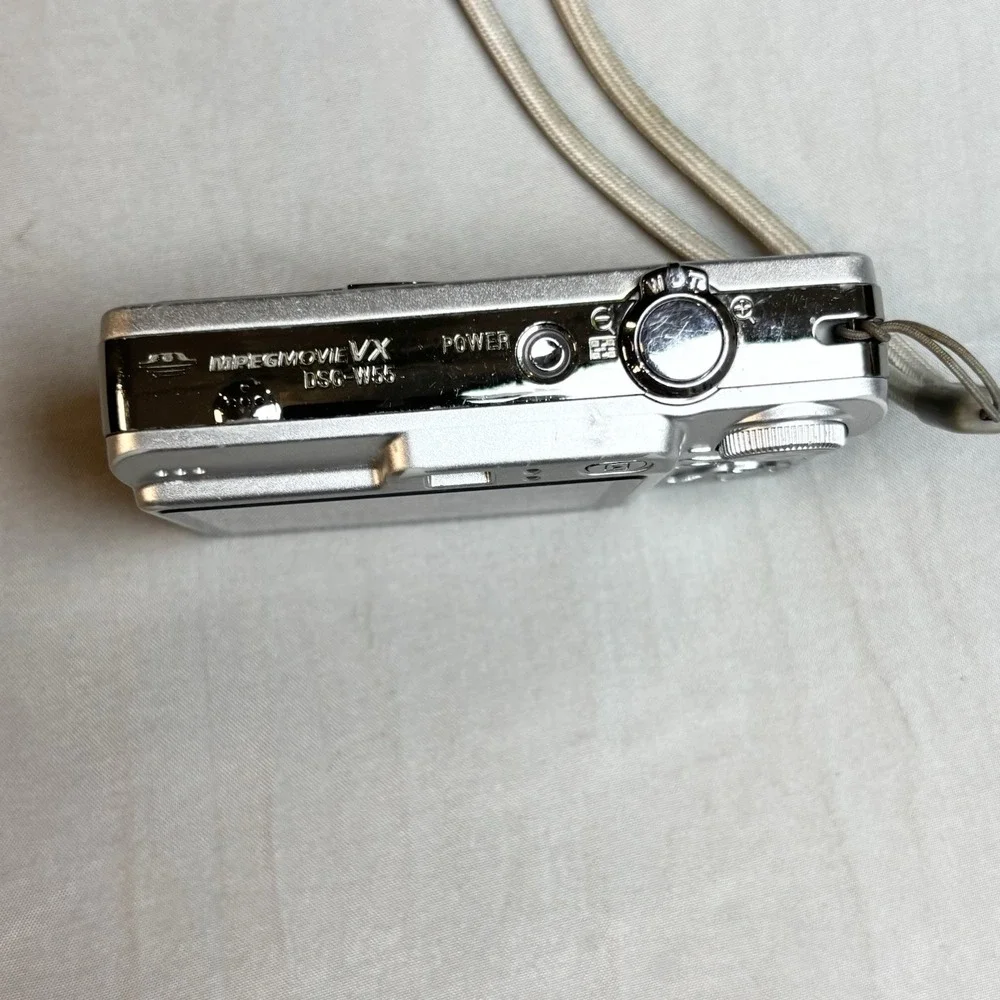 Sony Cyber shot Dsc -w55 Digital Camera Silver